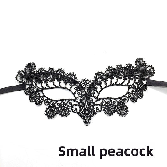 Black lace mask
