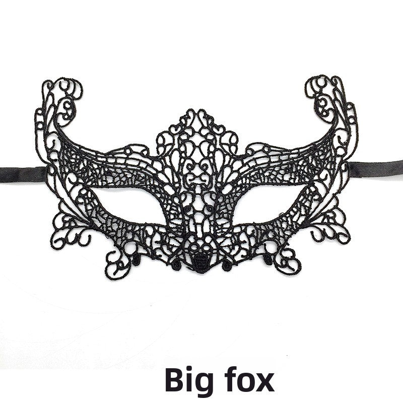 Black lace mask