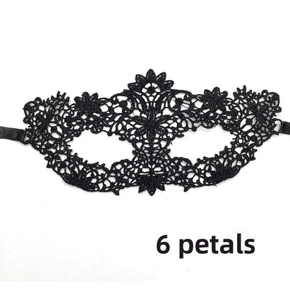Black lace mask