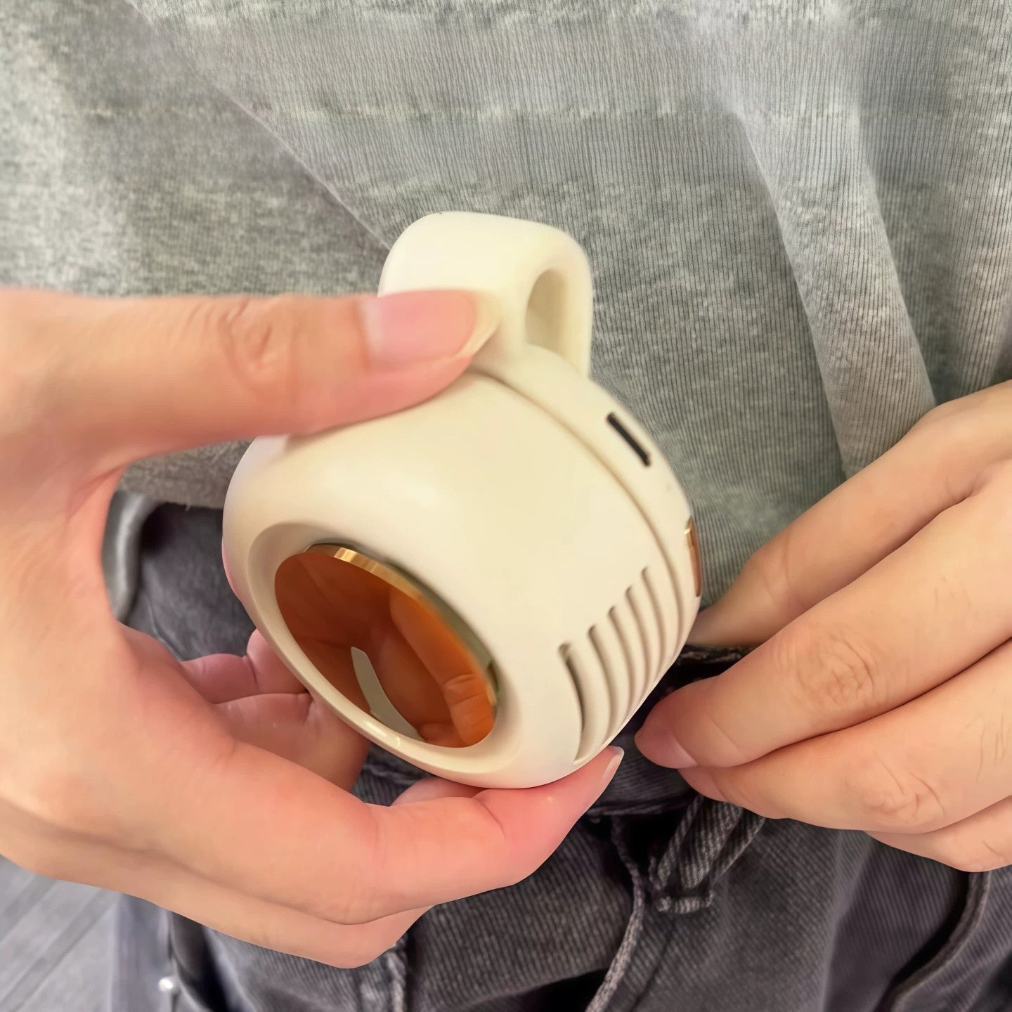 Bladeless Handheld Clip Fan