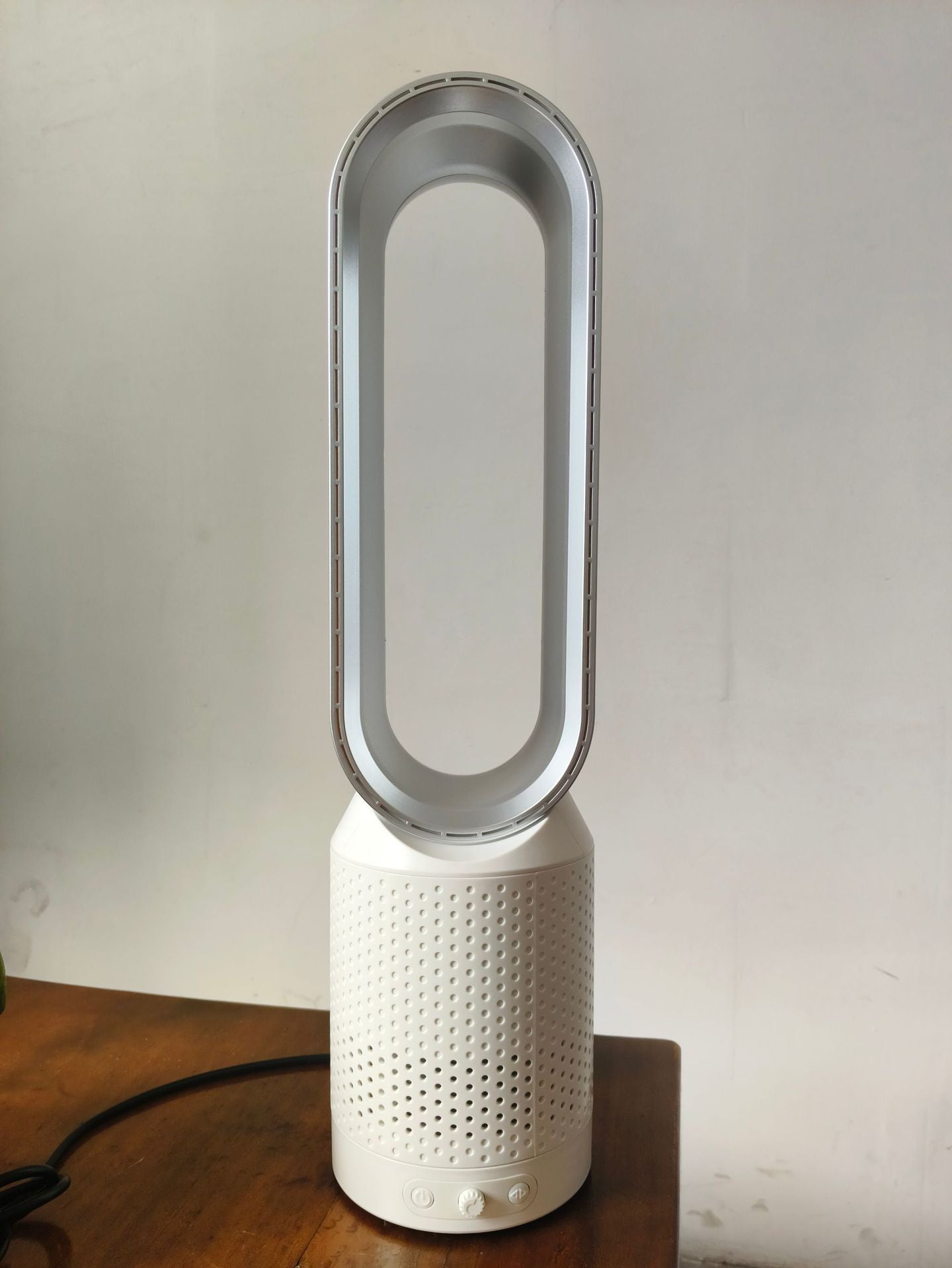 Bladeless Tower Fan