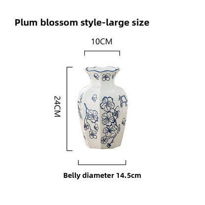 Blue and white porcelain vase