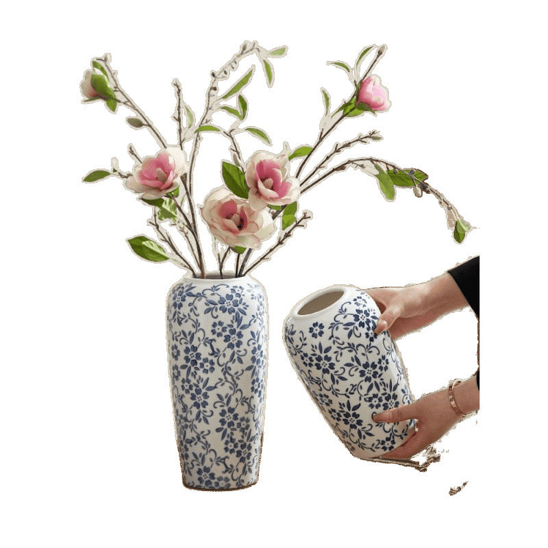 Blue and white porcelain vase