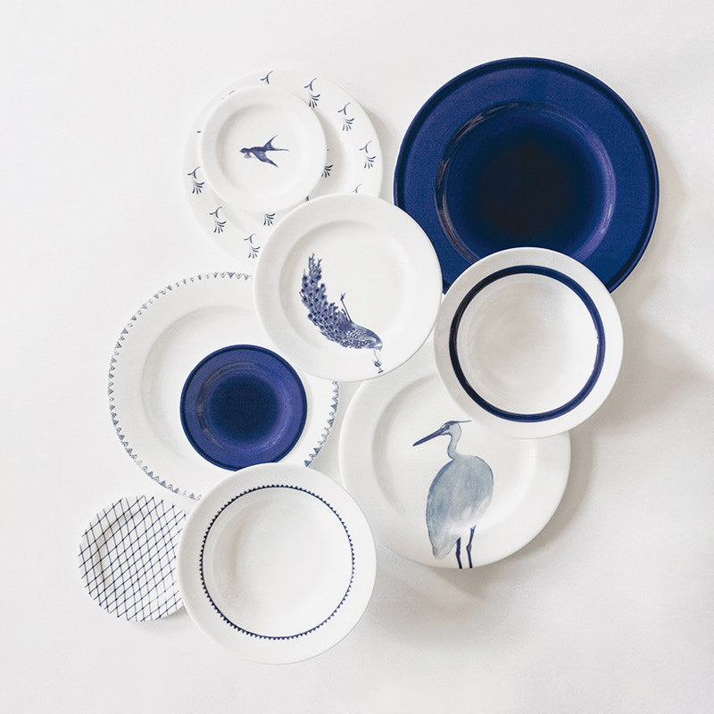Blue-patterned bone china flat plate