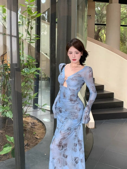 Blue Tie-Dye V-Neck Long-Sleeve Dress
