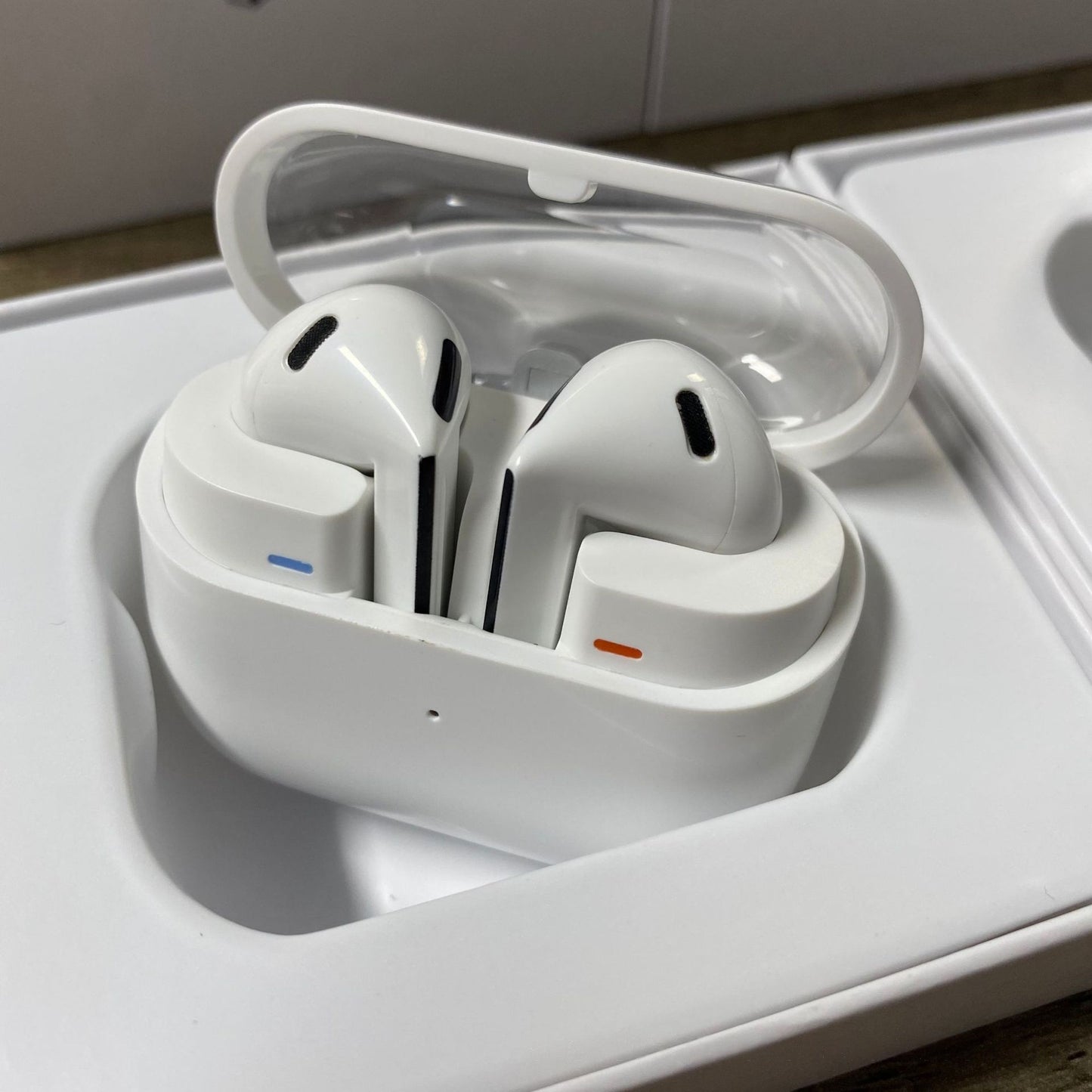 Bluetooth earphones