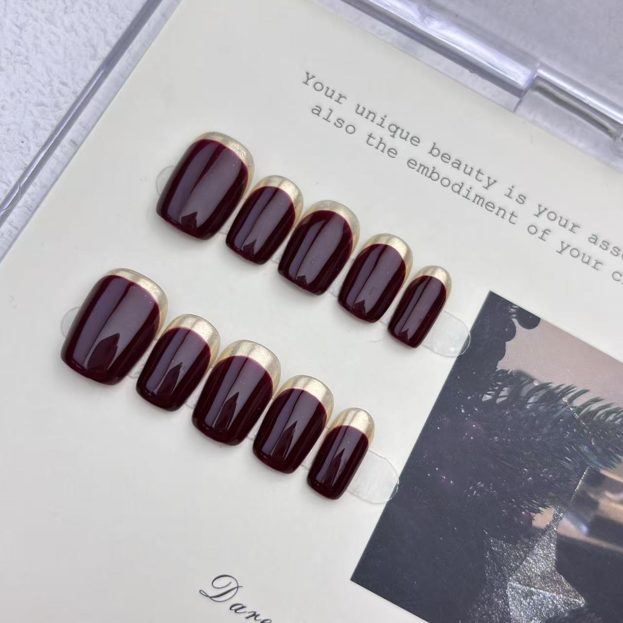 Blush-style short wearable nails
