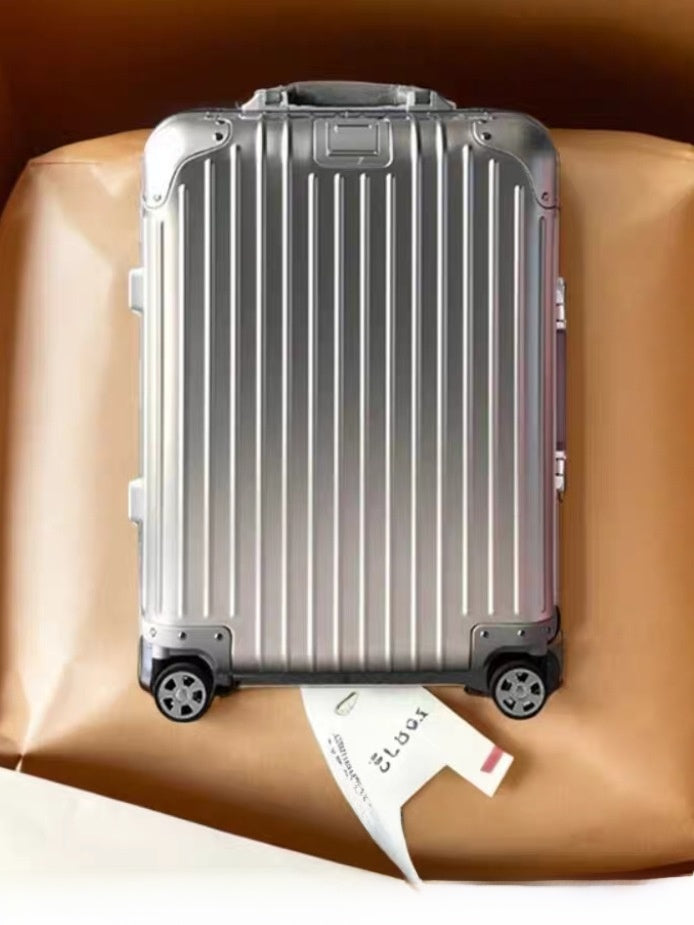 boarding case