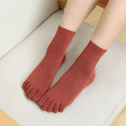 Boneless mid-tube socks