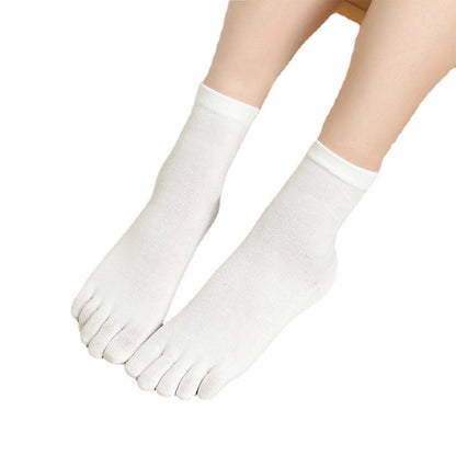 Boneless mid-tube socks