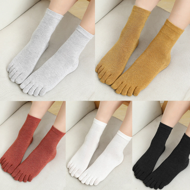 Boneless mid-tube socks