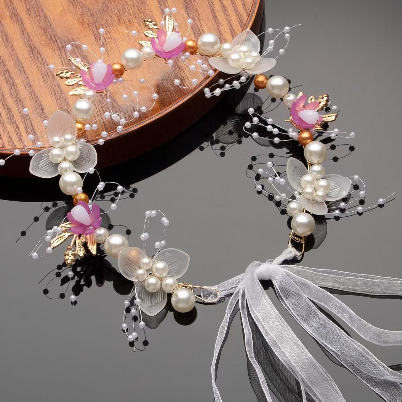 Bouquet crown hairband