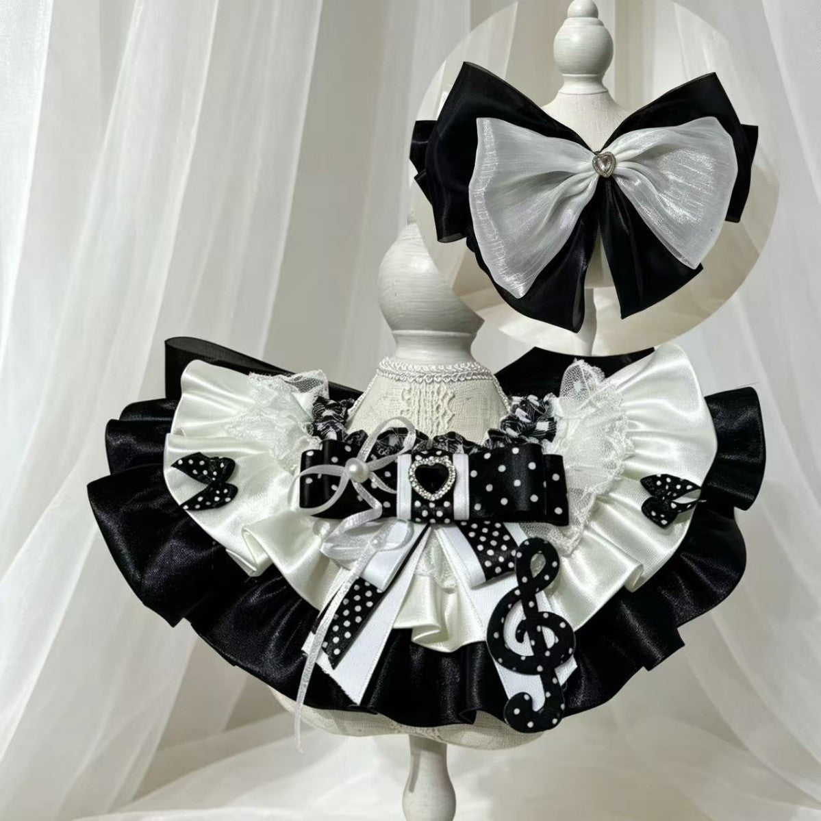 Bow-knot bib