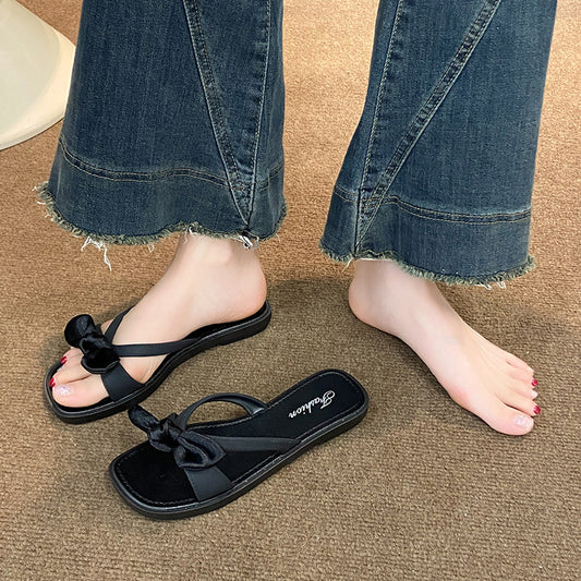 Bow-knot flip-flops