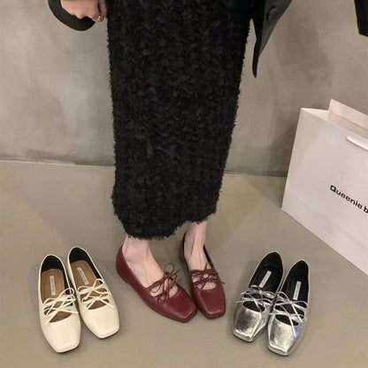 Bow Mary Jane shoes