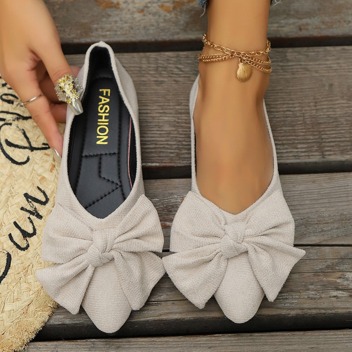 Bow Pointed Toe Flat Shoes for Women
