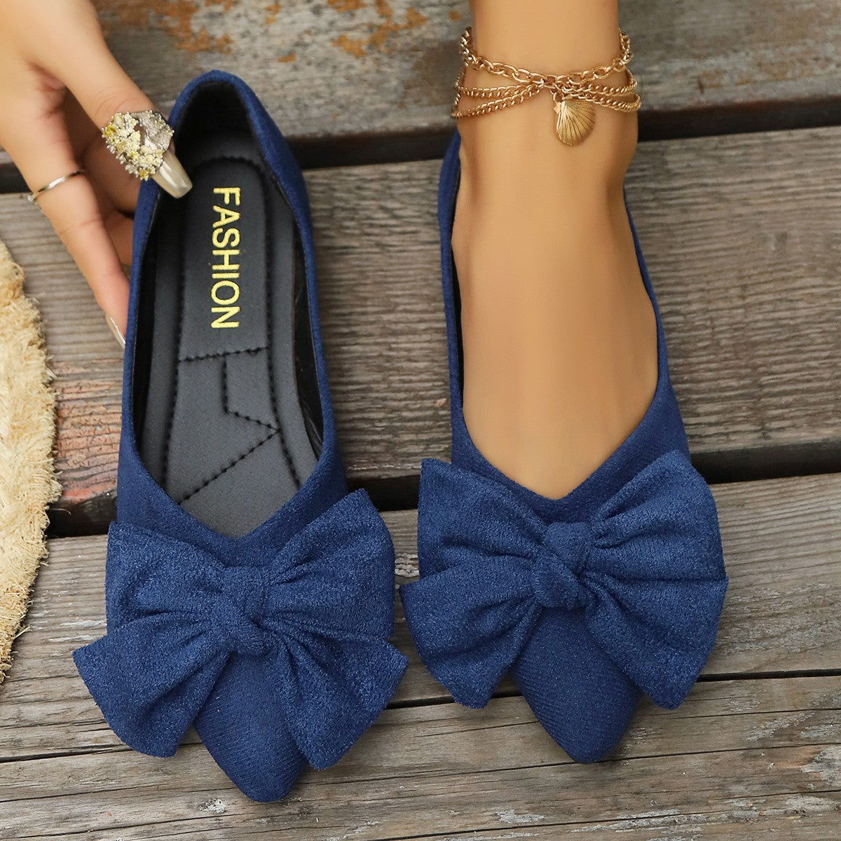 Bow Pointed Toe Flat Shoes for Women