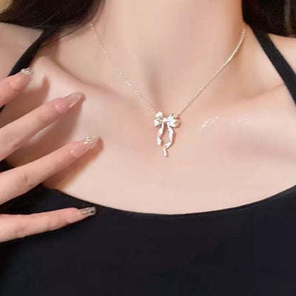 Bowknot Necklace