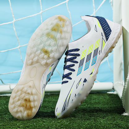 Boys' and girls' training shoes
