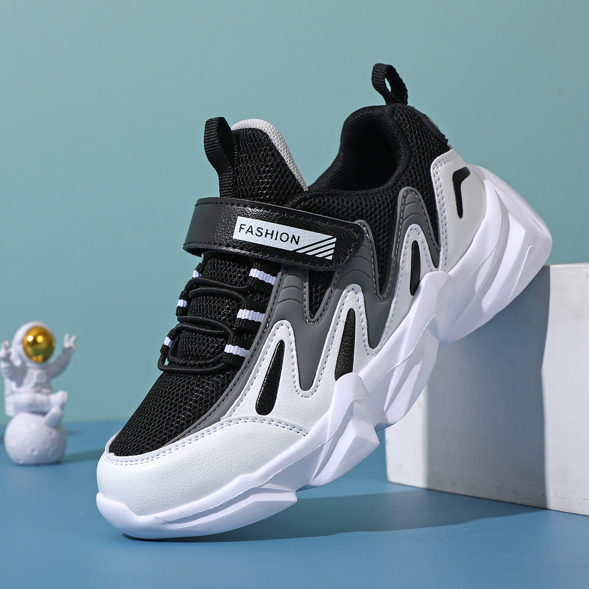 Boys' shoes