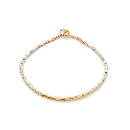 Bracele