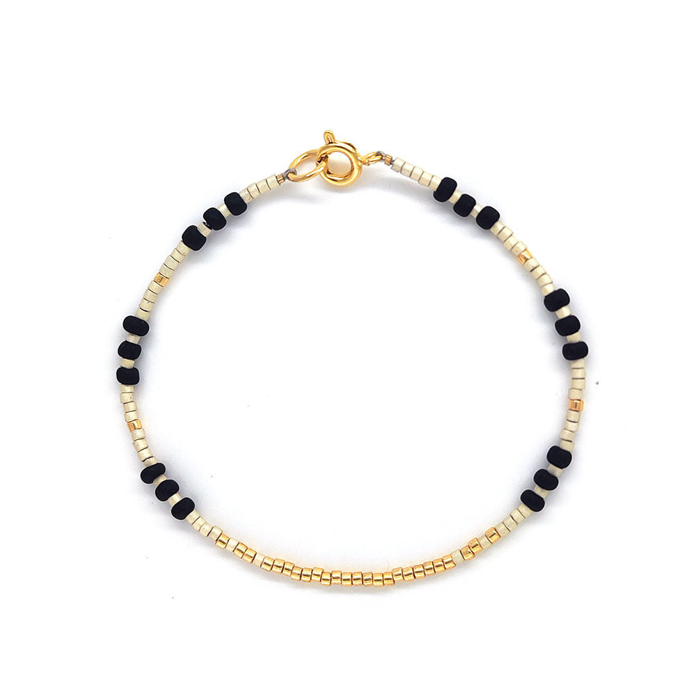 Bracele