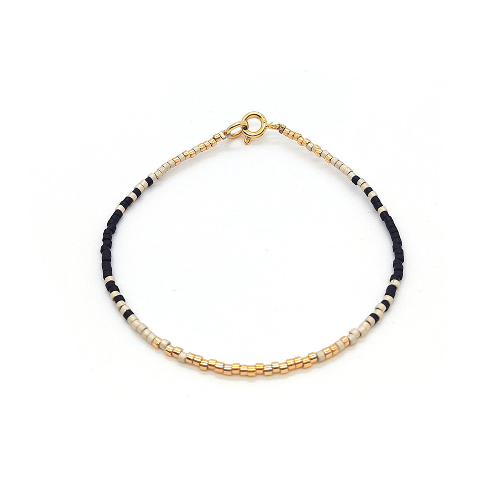 Bracele