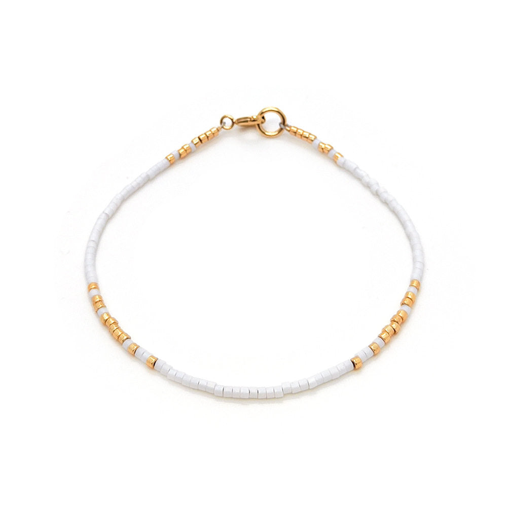 Bracele