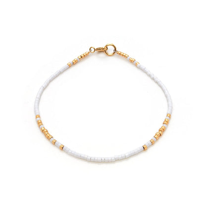 Bracele