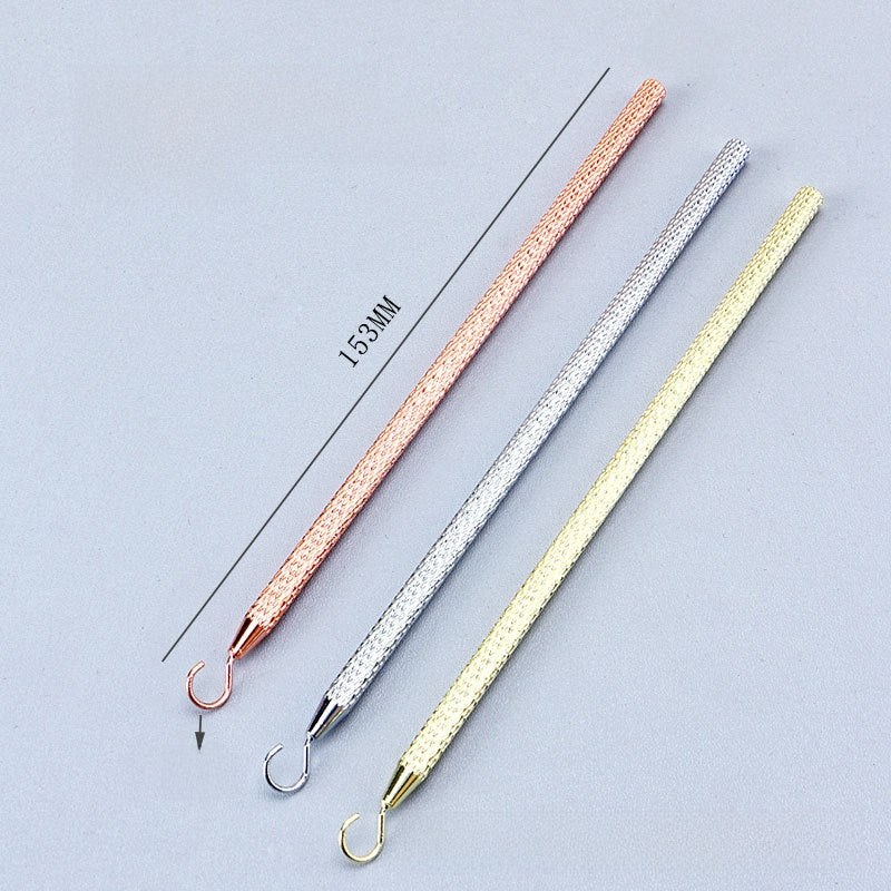 Bracelet clip wearing tool