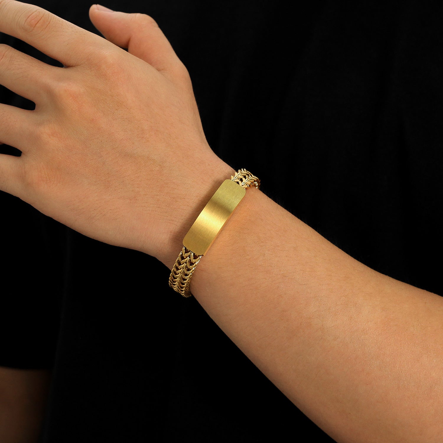 Bracelet
