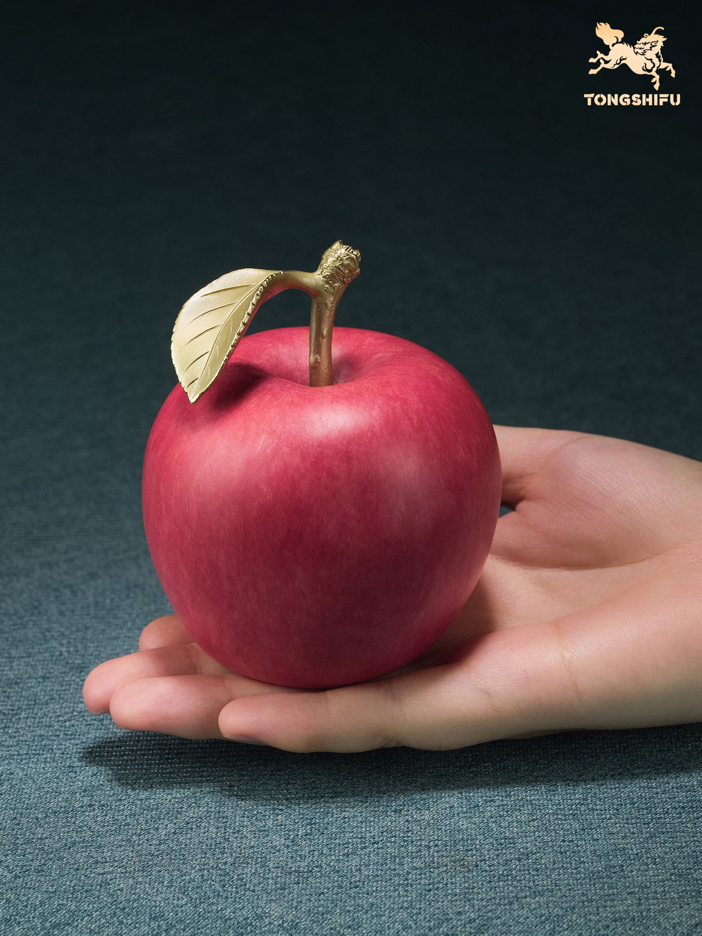 Brass Auspicious Apple Home Decoration Ornament