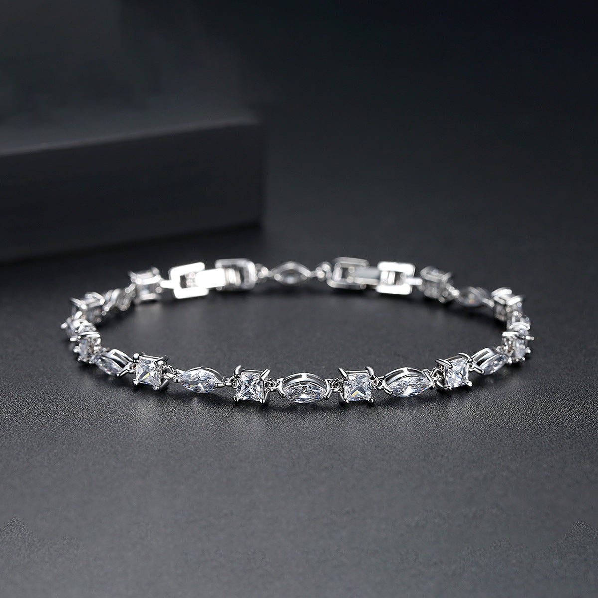 Brass inlaid zircon bracelet