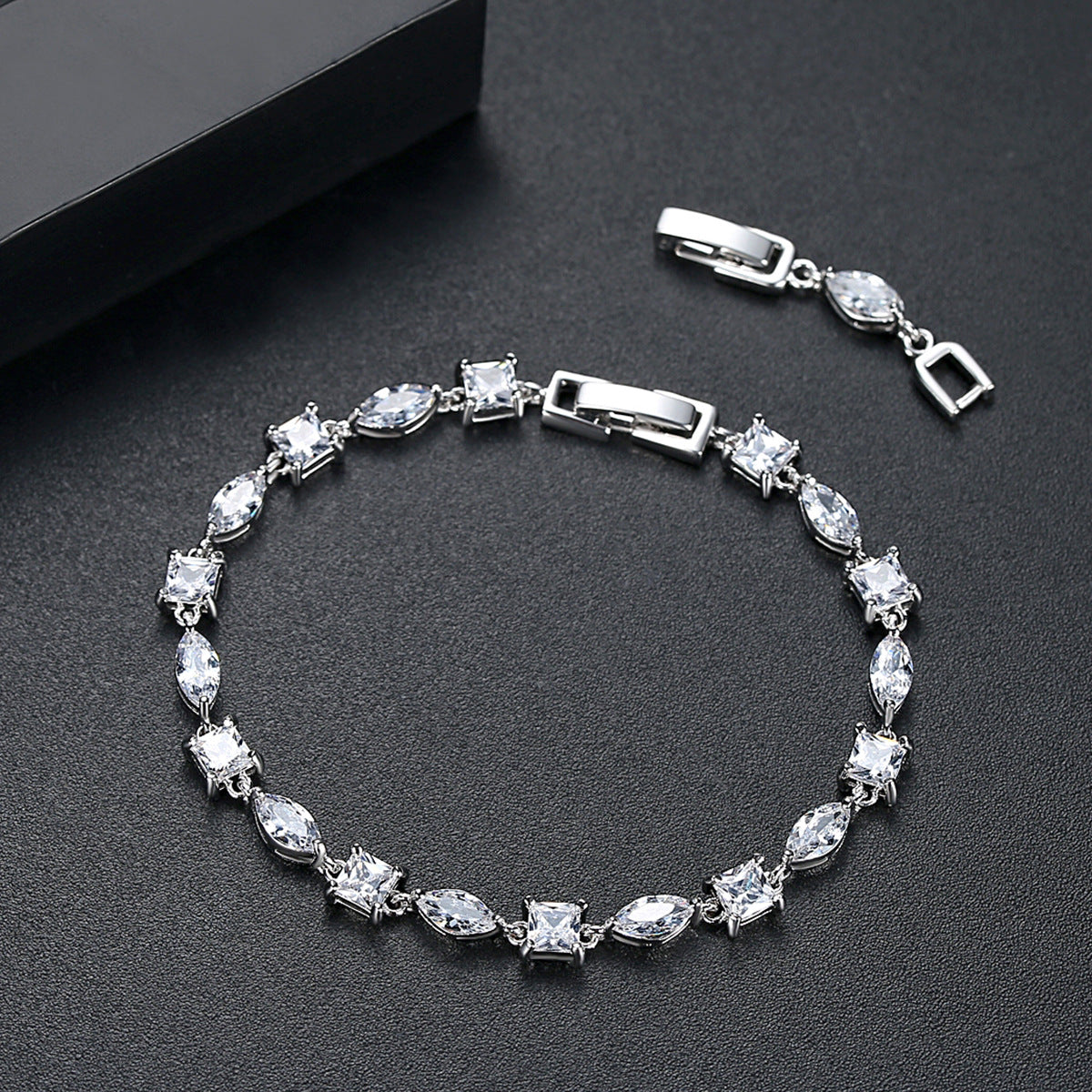 Brass inlaid zircon bracelet