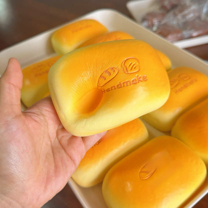 Bread Squeezing Game