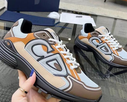 Breathable and Comfortable Casual Sports Shoes