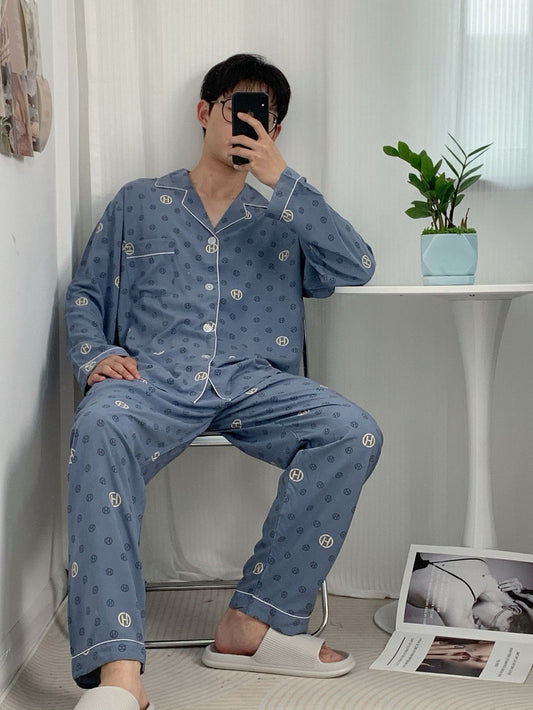 Breathable long-sleeved silk pajama set