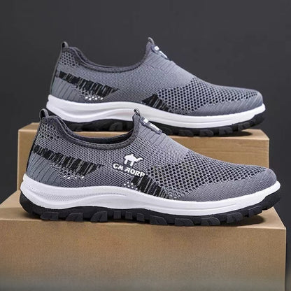 Breathable mesh men's shoes