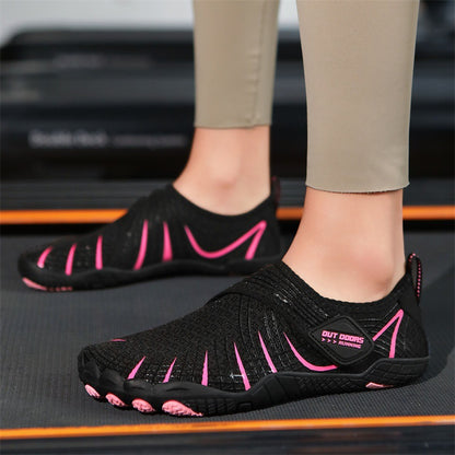 Breathable Mesh Sports Shoes for Indoor Fitness