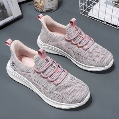 Breathable soft-soled casual sports shoes for women