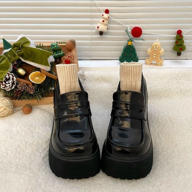 British-style uniform high heels