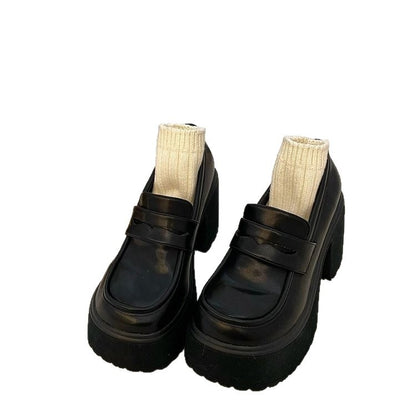 British-style uniform high heels