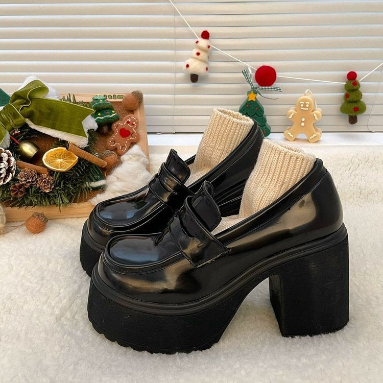 British-style uniform high heels