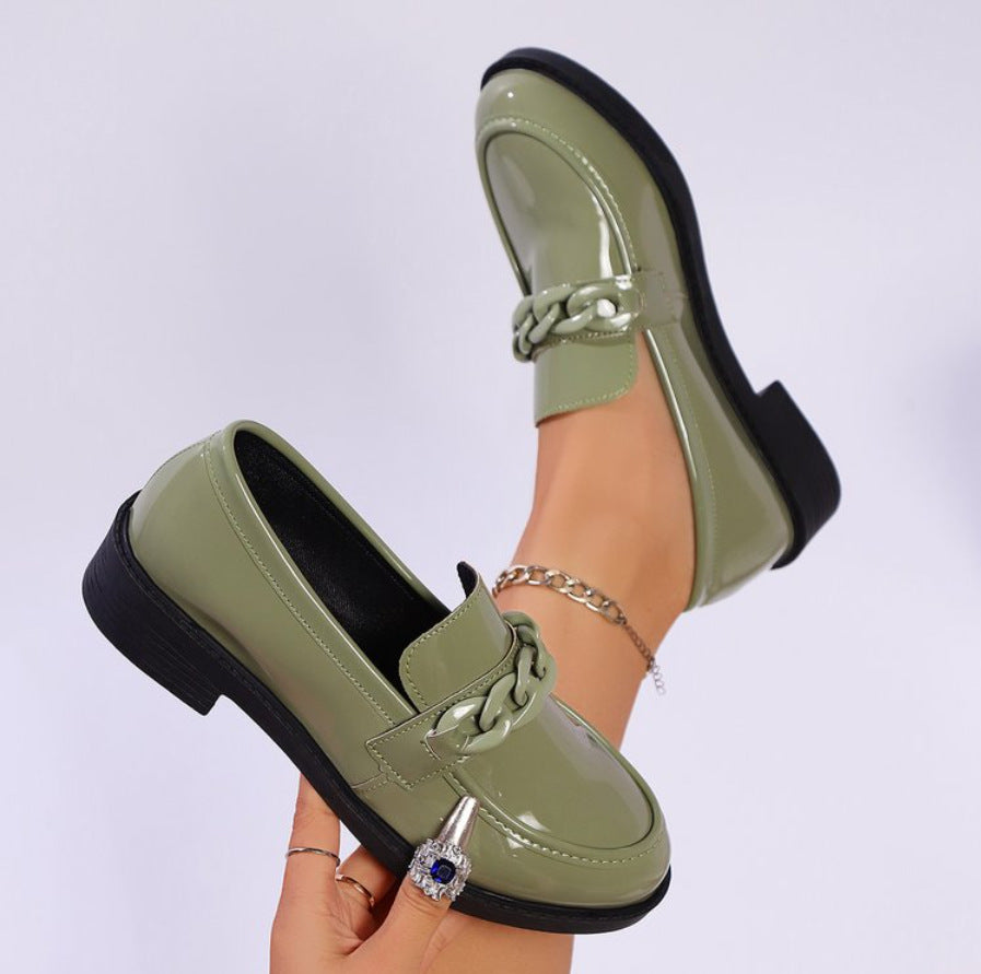 British Style Women's Slip-On Loafers with Bow/Chain