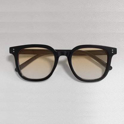 Brown retro sunglasses