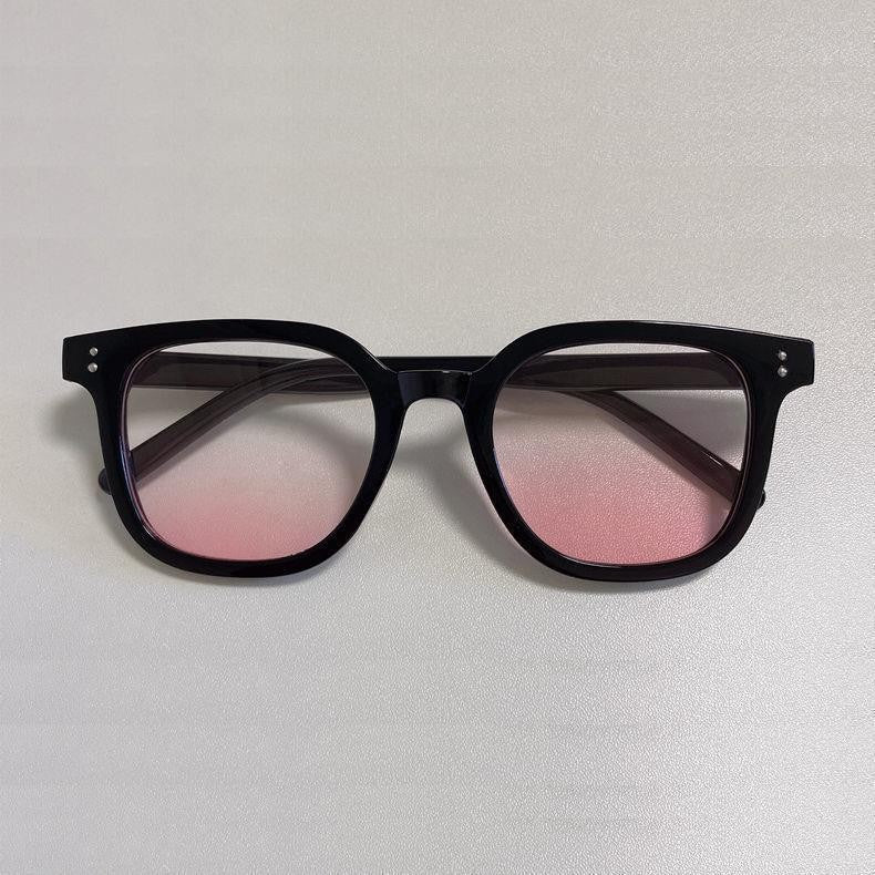 Brown retro sunglasses