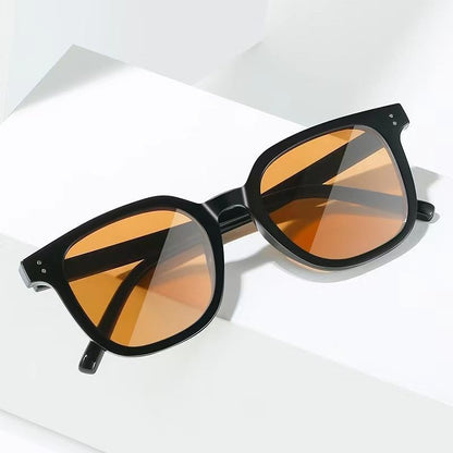 Brown retro sunglasses