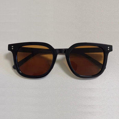 Brown retro sunglasses