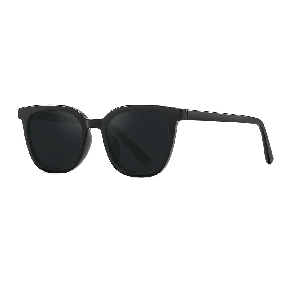 Brown-tinted sunglasses, UV protection for women