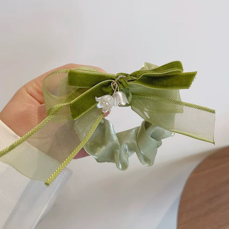 Bun hair accessory